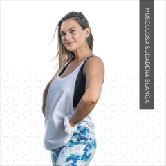 Imagen de Musculosa Cavada