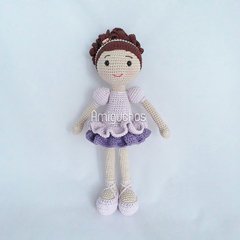 Boneca Bailarina Amigurumi - Amiguchos Arte em Crochê