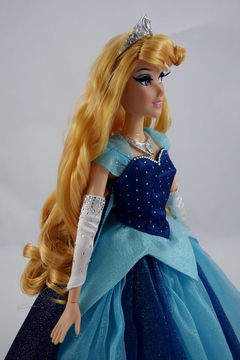 Aurora Disney Parks Diamond Castle Collection Limited Edition Doll - comprar online