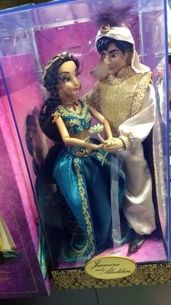 Jasmine e Aladdin Disney Designer Dolls na internet