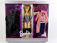 35th Anniversary Barbie doll Gift Set (Blonde)