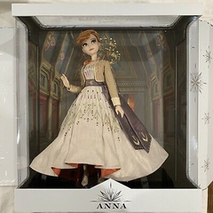 Imagem do Disney Anna Frozen 2 Collector doll Limited Edition Saks Fifth Ave