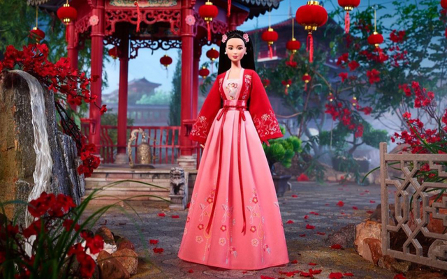 Chinese new hot sale year barbie