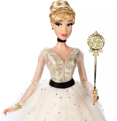 Cinderella Walt Disney World 50th Anniversary na internet