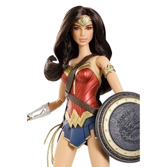 Barbie V Superman: Dawn of Justice Wonder Woman doll - comprar online