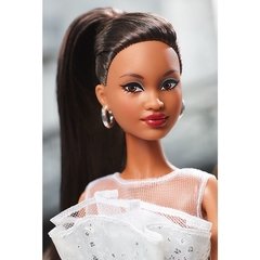Barbie 60th Anniversary doll na internet