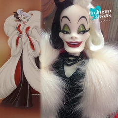 Disney Designer Folktale Cruella de Vil Doll - Michigan Dolls