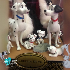 Disney Designer Folktale Cruella de Vil Doll - comprar online