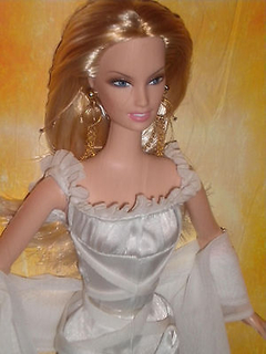 White Chocolate Obsession Barbie doll - comprar online