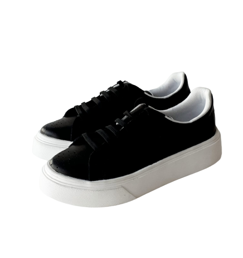 Zapas de Cuero Negra Comprar en Andrea Cano Saez