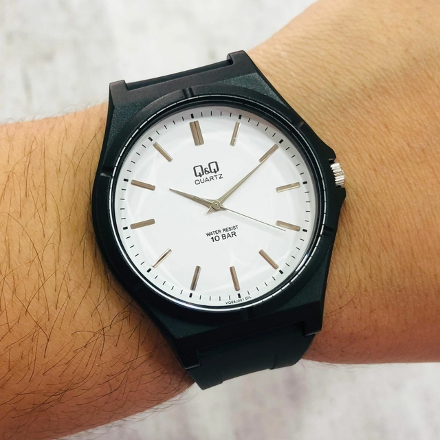 Reloj best sale qq quartz