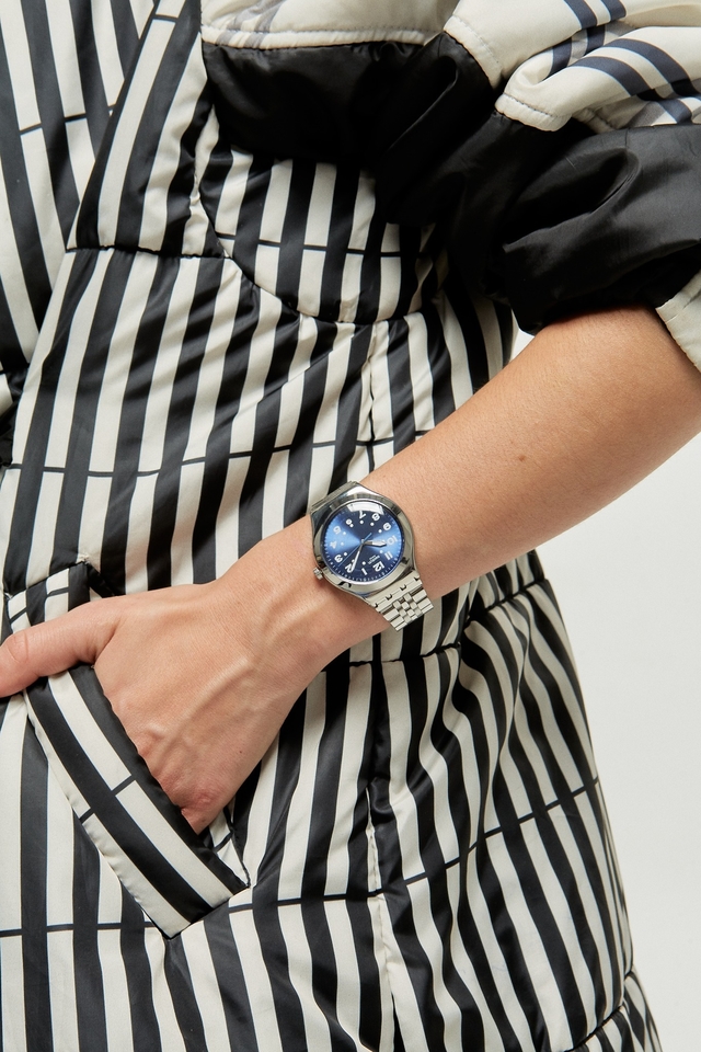 Reloj Swatch YWS436GC Bluora Restyled malla de acero para caballero con  calendario