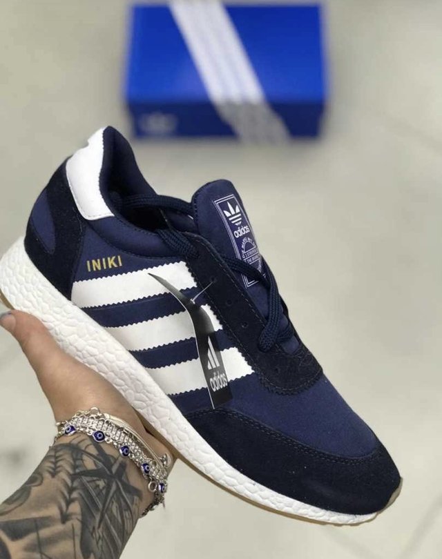 Retailer comprar adidas iniki