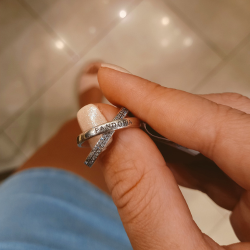 Anillo cruzado pandora hot sale