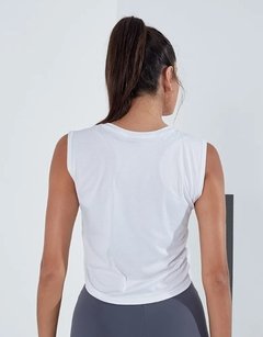 Blusa Cropped Essential LaBellaMafia - Branco (Feminino) - comprar online