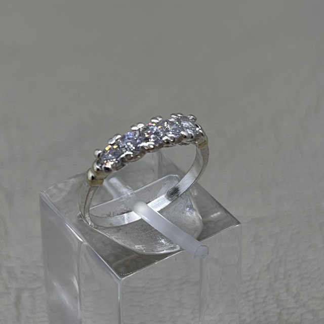 Anillo de compromiso cintillo new arrivals