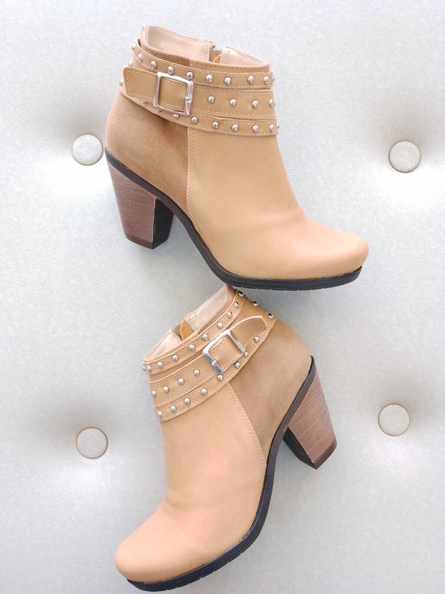 Botas de mujer cortas online