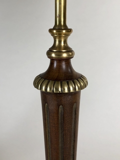 Lámparas francesas en madera y bronce en internet