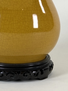 Lámpara porcelana China amarilla en internet