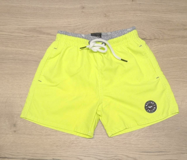 Short amarillo online