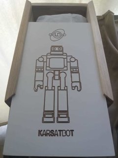 Caja madera Karsatbot