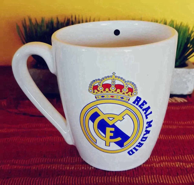 taza balòn real madrid, taza ceramica balón real madrid, taza rela madri