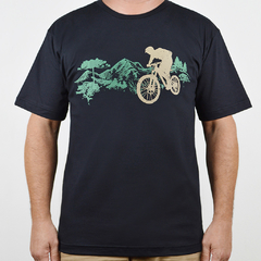 Camiseta Bike Montanhas Preta
