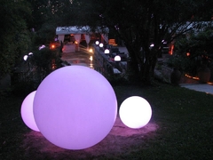 Kit 4 Esferas Jardin 450 con Lampara Move On RGB - comprar online