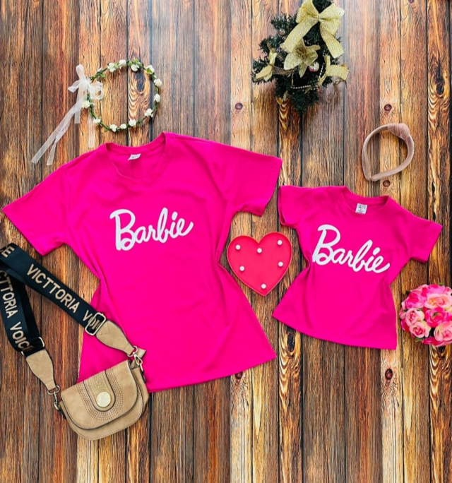 Tee Barbie Rosa Adulto