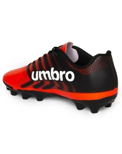 CHUTEIRA DE FUTEBOL CAMPO UMBRO GHOST na internet