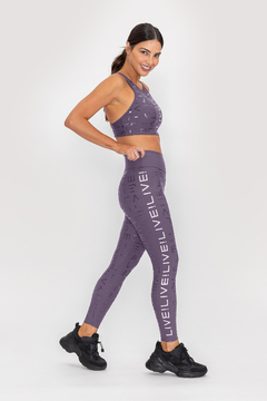 LEGGING LIVE ICON LUX FEMININA na internet