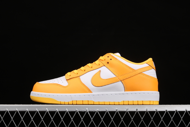 Sb dunk 2025 low orange