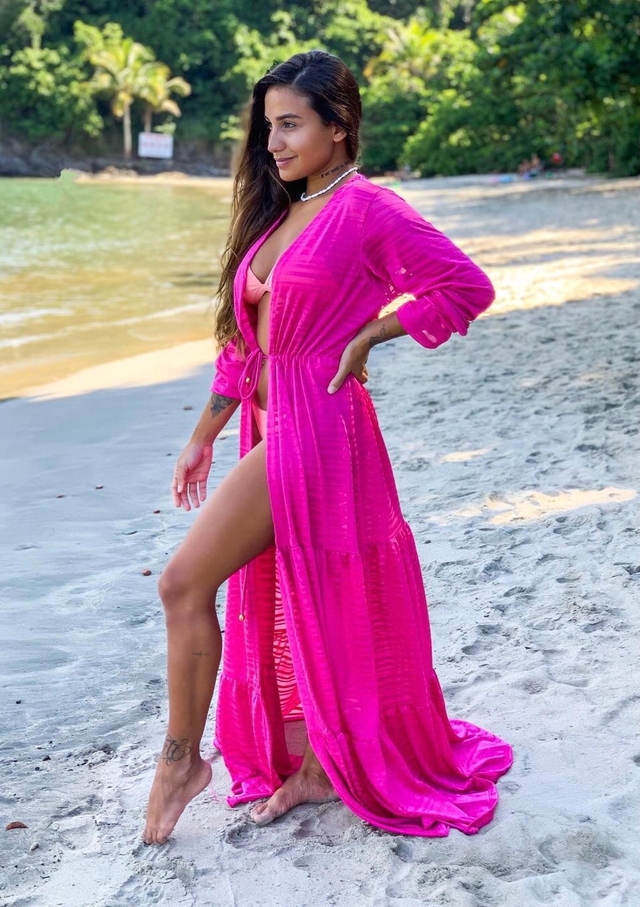 Saida de praia longa rosa clearance