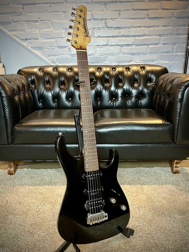 Washburn Custom Shop USA MG90 Grover Jackson 1994 Black.