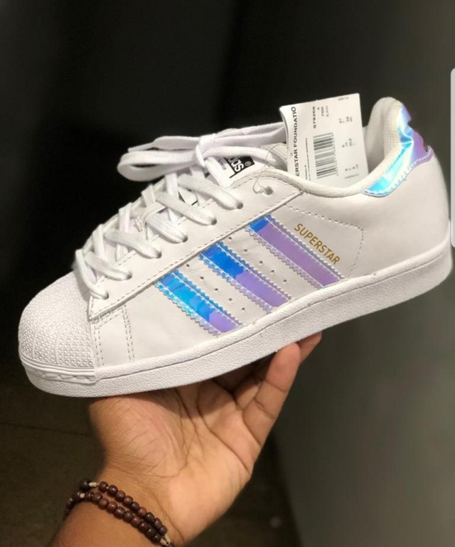 Tênis Adidas Superstar Holográfico Feminino