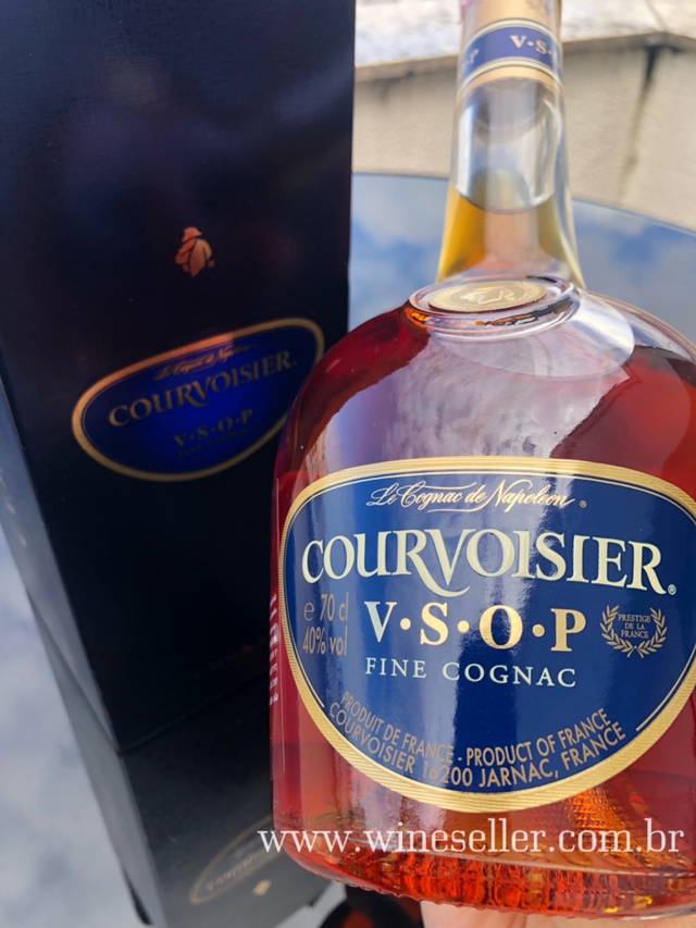 Cognac Courvoisier Vsop Very Special Old Pale