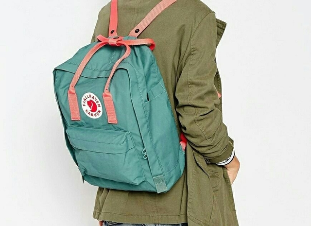 Kanken Classic Frost Green Peach Pink