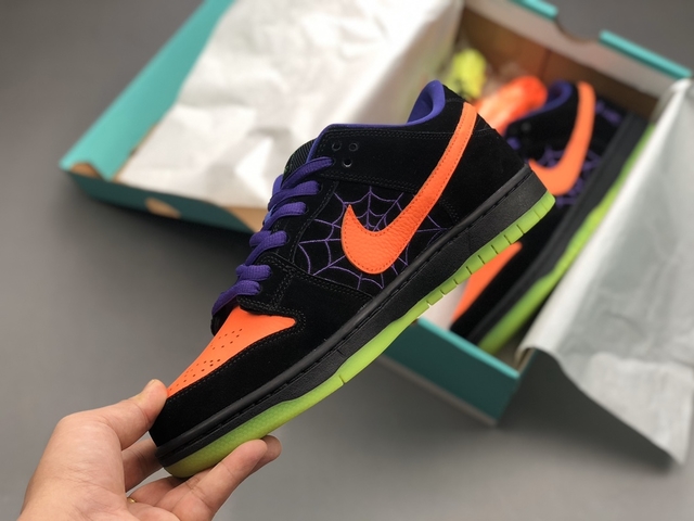 Nike orange is the sales new black