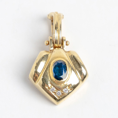 18kt Gold Pendant Charm. Natural Sapphire And Brilliant - buy online