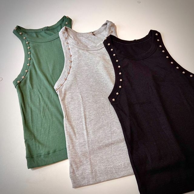 MUSCULOSA MORLEY CON TACHAS MTLS1 Jaklo ropa.informal