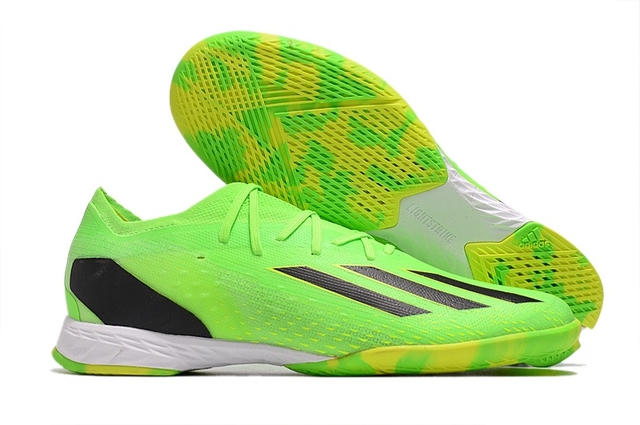 Chuteira adidas 2024 verde neon