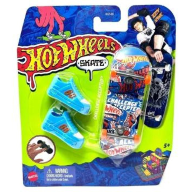 Hot Wheels Skate Veículo de Brinquedo Skateboard Challenge Accepted™ com  Tenis