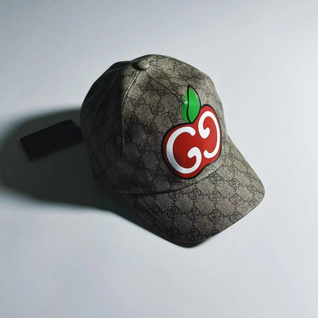 Gucci Owl GG Supreme Cap - Outstanding Style and Sophistication