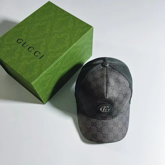 Gucci cap outlet supreme