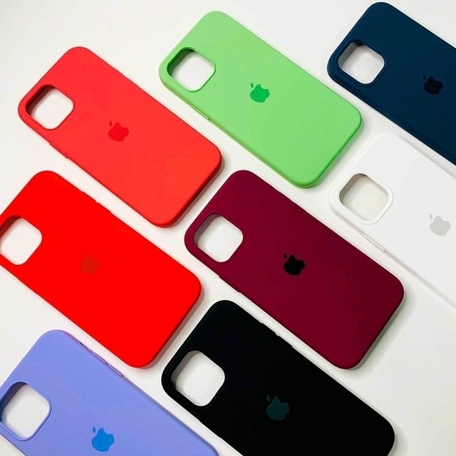 Funda iPhone 11 silicona logo multicolor