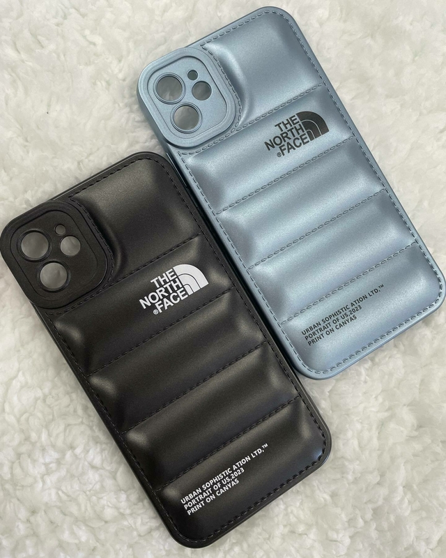 Funda Puffer Metalizada De The North Face Iphone 11