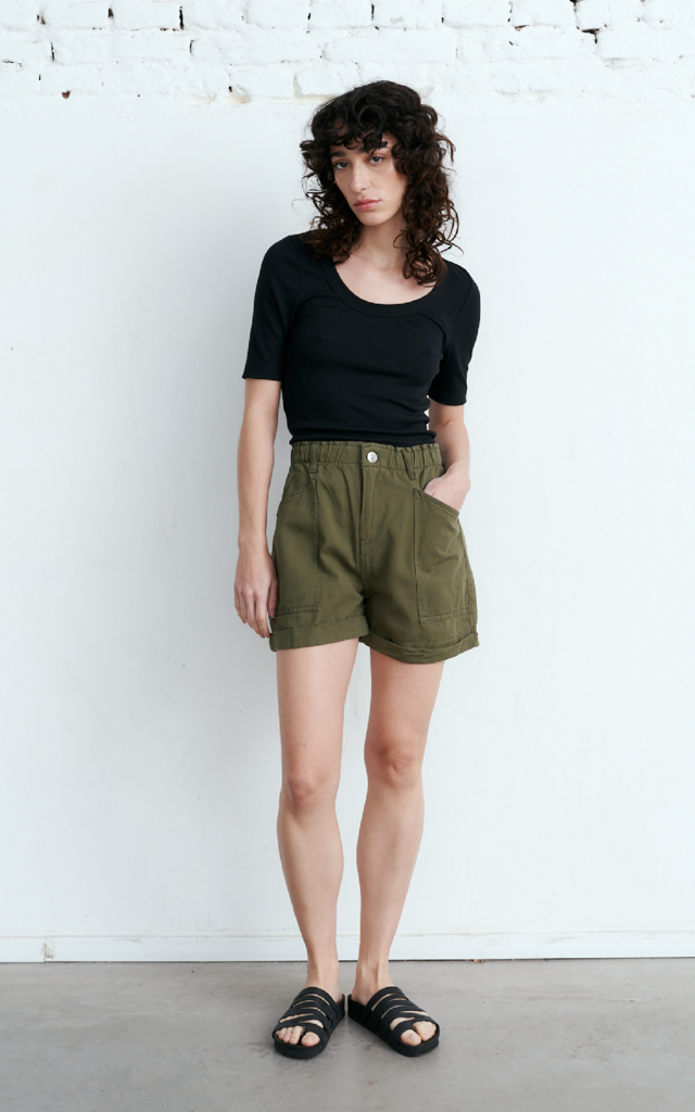 Short color verde discount militar