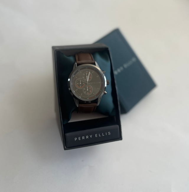 Perry ellis best sale reloj hombre