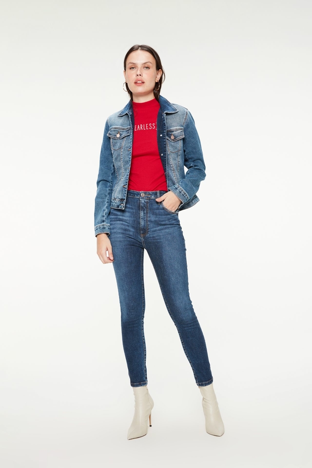 Calça Feminina Jegging de Cintura Alta com Rebites - Damyller - O Jeans da  Vida Real