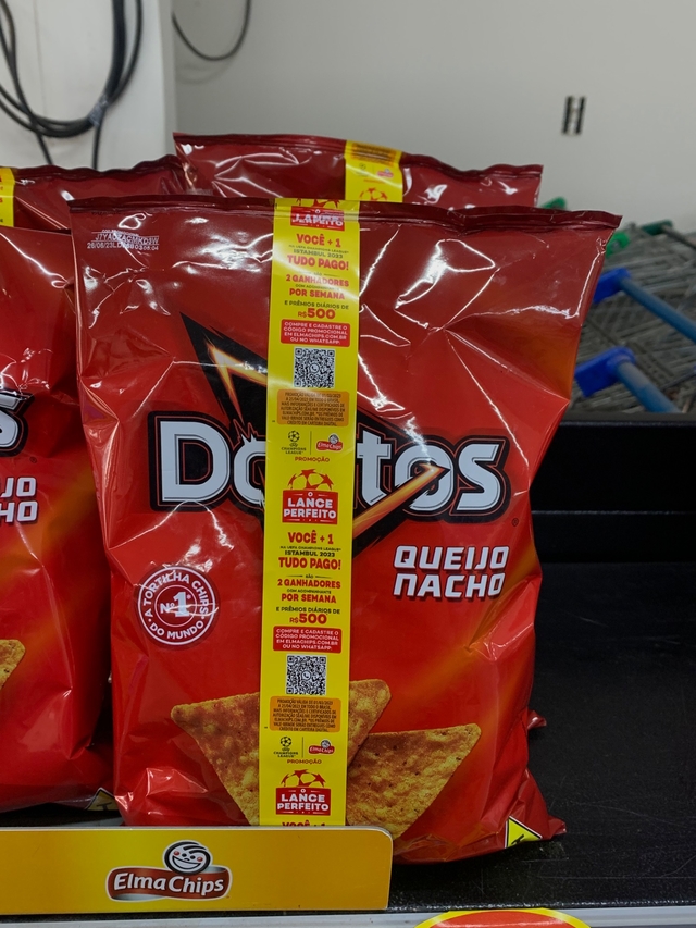 Salgadinho De Milho Queijo Nacho Doritos Pacote 300g Pão, 50% Off